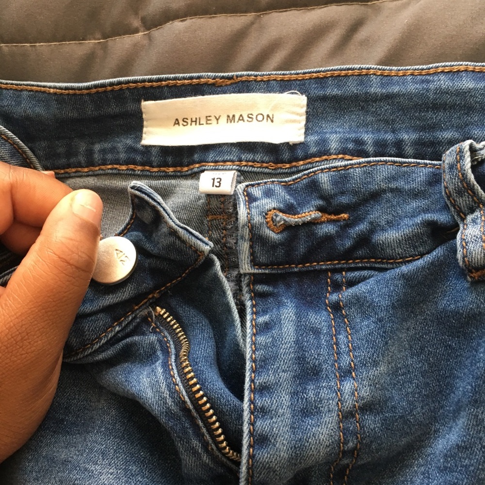 Jeans - Picture 3 of 3